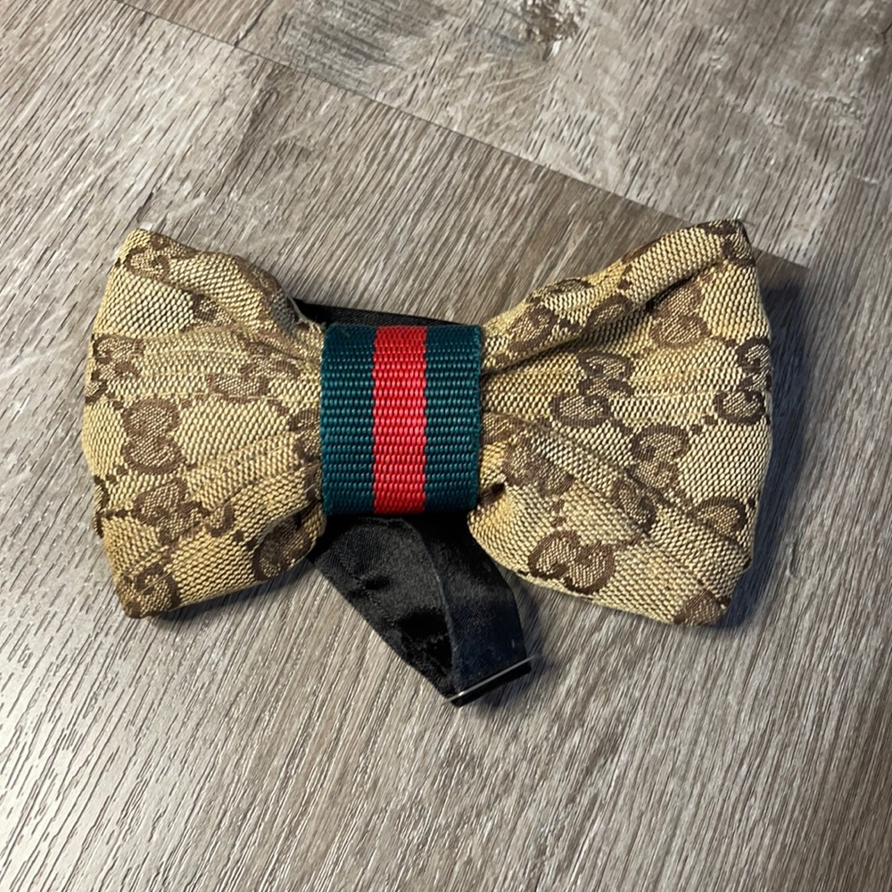 Vintage Gucci bow tie custom made